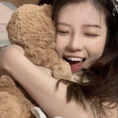 内心强大的美女白川
